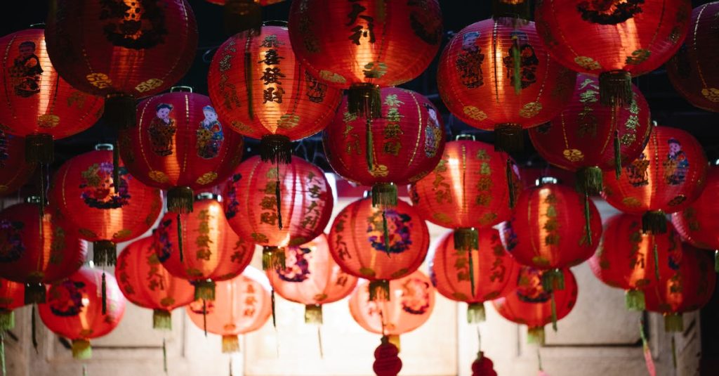 A Guide to Incorporating Chinese Traditions Into Your Own Celebrations